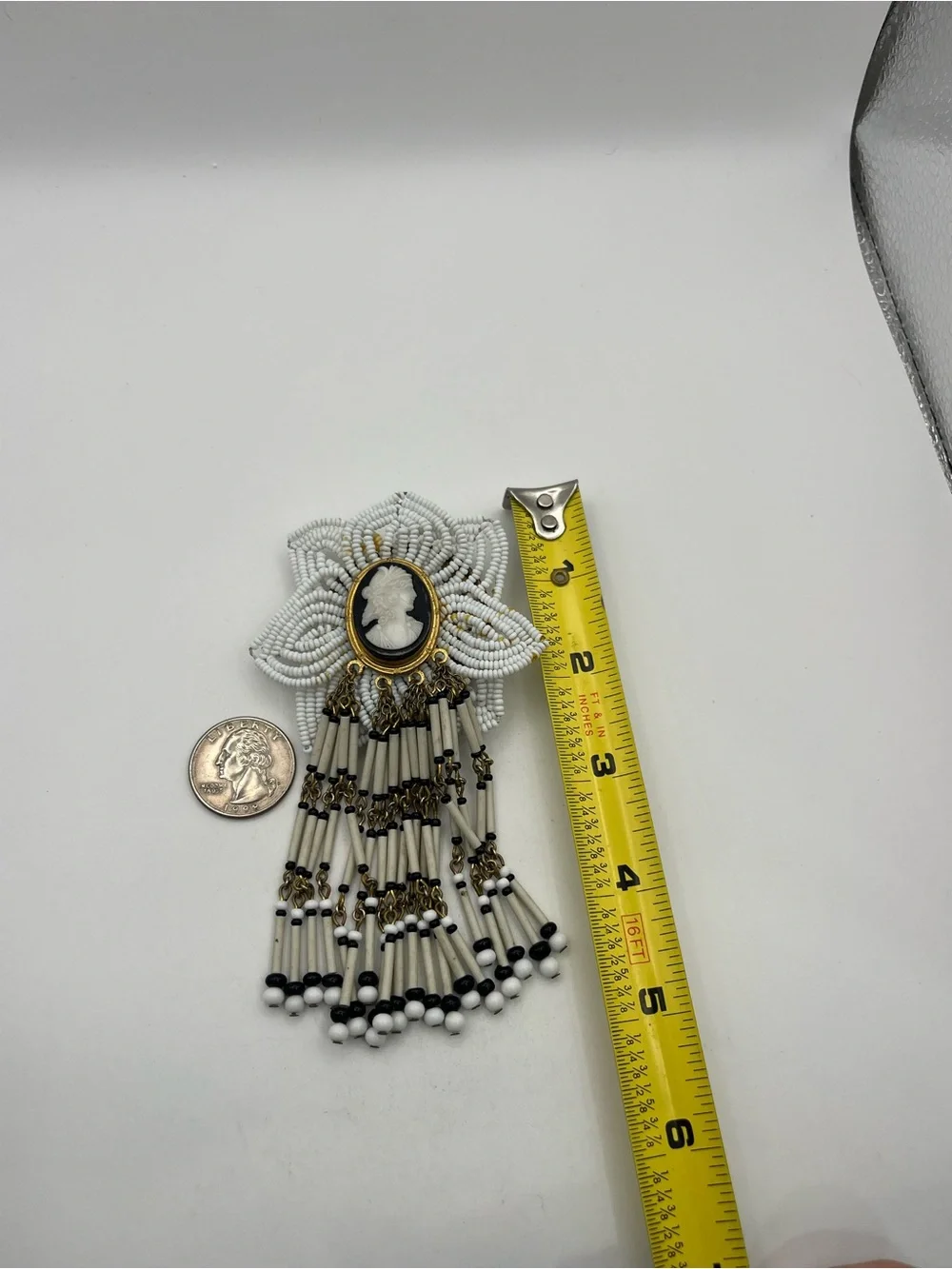 Cameo seed beed tassel oversized brooch pin white gold black vintage